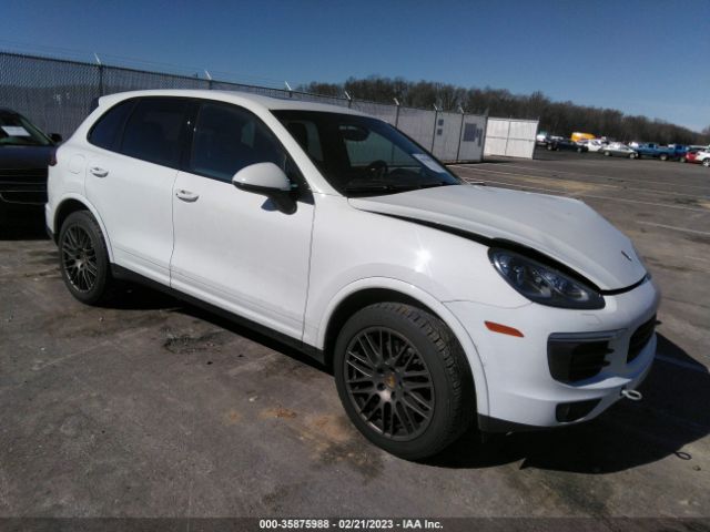 2017 PORSCHE CAYENNE WP1AA2A29HKA86131