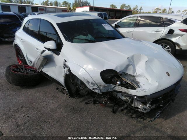 2016 PORSCHE MACAN WP1AF2A59GLB90834