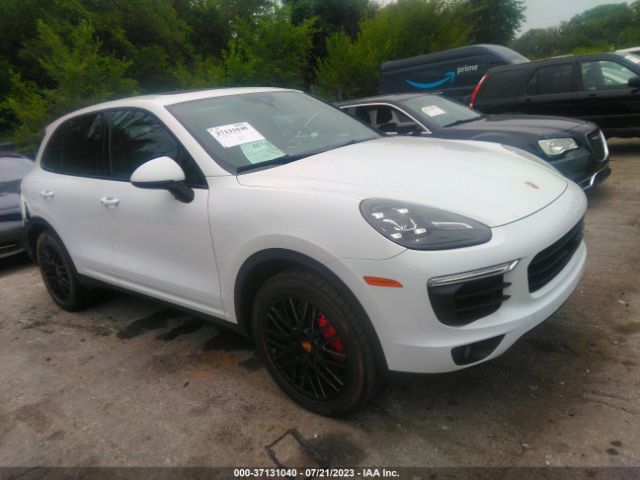 2017 PORSCHE CAYENNE WP1AB2A25HLA53067