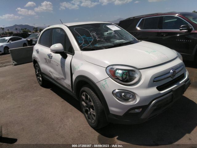 2016 FIAT 500X ZFBCFYCT1GP443505