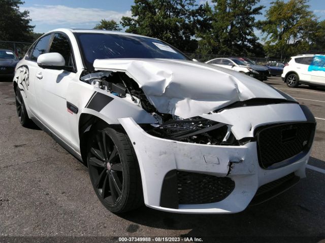 2016 JAGUAR XF SAJBG4BV5GCY06902