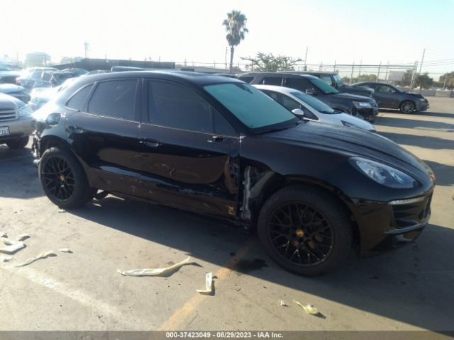 2018 PORSCHE MACAN WP1AA2A55JLB13464