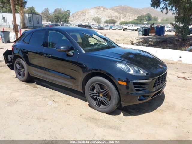 2017 PORSCHE MACAN WP1AB2A5XHLB14861