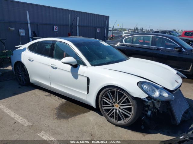 2017 PORSCHE PANAMERA WP0AA2A76HL102017
