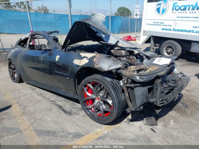 2017 FERRARI GTC4LUSSO ZFF82WNA2H0225020