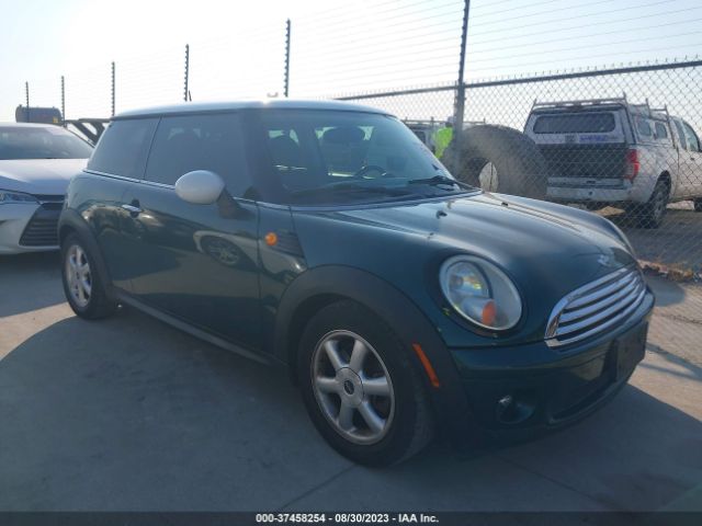 2009 MINI COOPER HARDTOP WMWMF33599TU75681
