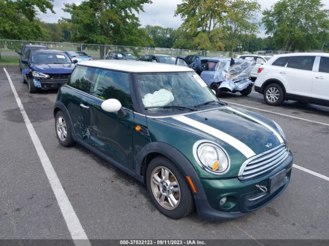 2013 MINI COOPER HARDTOP WMWSU3C52DT548590