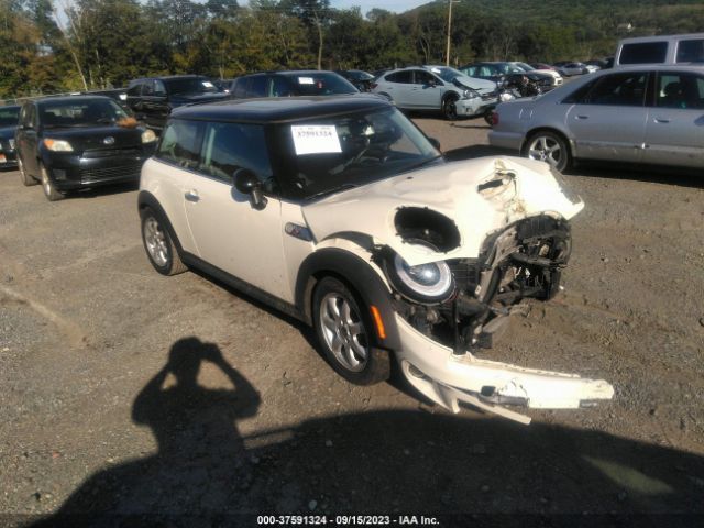2008 MINI COOPER HARDTOP WMWMF73558TT93890