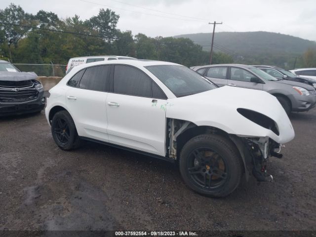 2018 PORSCHE MACAN WP1AA2A56JLB07835