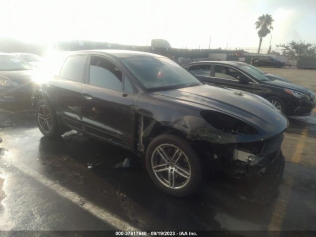 2021 PORSCHE MACAN WP1AA2A55MLB09709