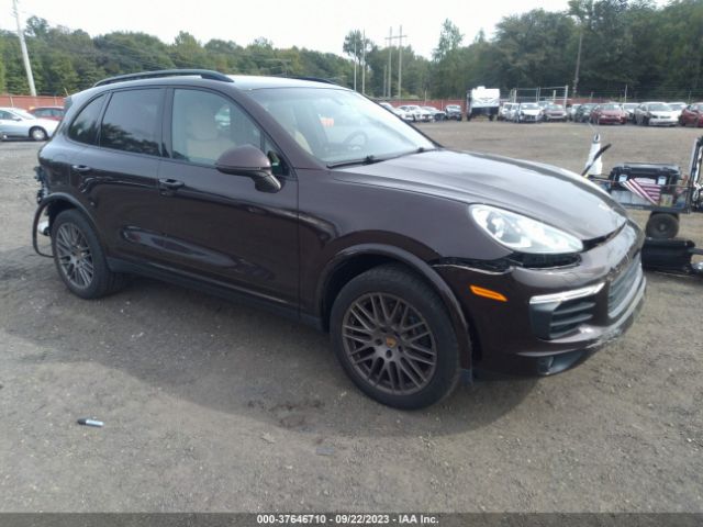2017 PORSCHE CAYENNE WP1AA2A29HKA87697