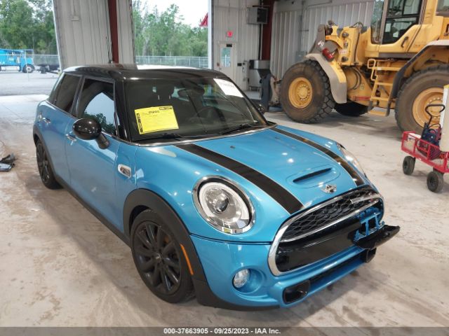 2015 MINI COOPER HARDTOP 4 DOOR WMWXU3C50F2B61778