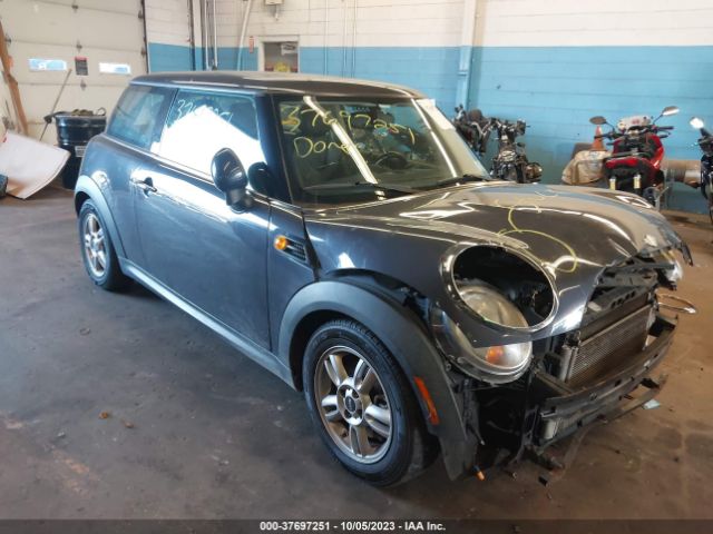 2012 MINI COOPER HARDTOP WMWSU3C57CT542136
