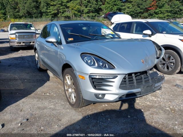 2017 PORSCHE MACAN WP1AA2A57HLB02105