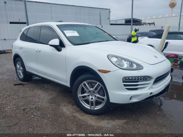 2014 PORSCHE CAYENNE WP1AA2A24ELA05025