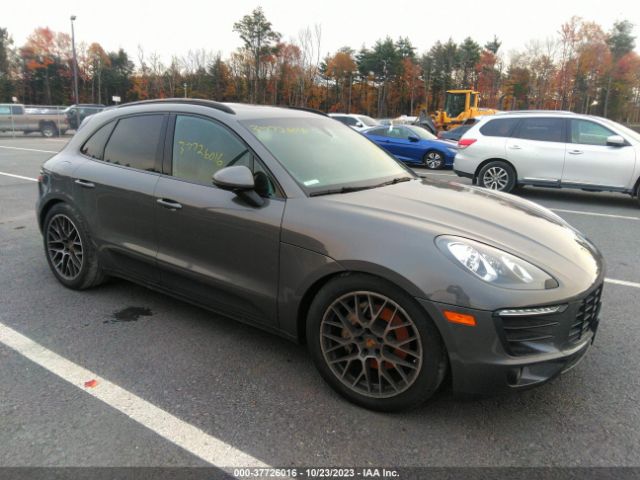 2016 PORSCHE MACAN WP1AB2A54GLB49815