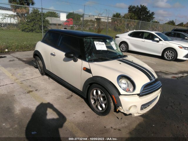 2012 MINI COOPER HARDTOP WMWSU3C52CT264116