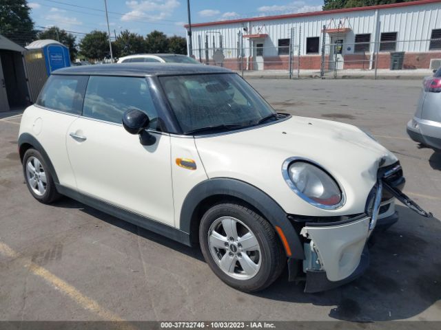 2015 MINI COOPER HARDTOP WMWXM5C56FT940329