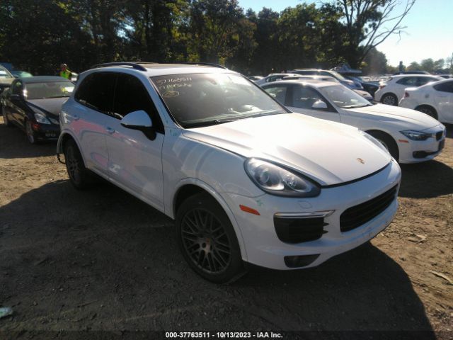 2017 PORSCHE CAYENNE WP1AA2A28HKA91580