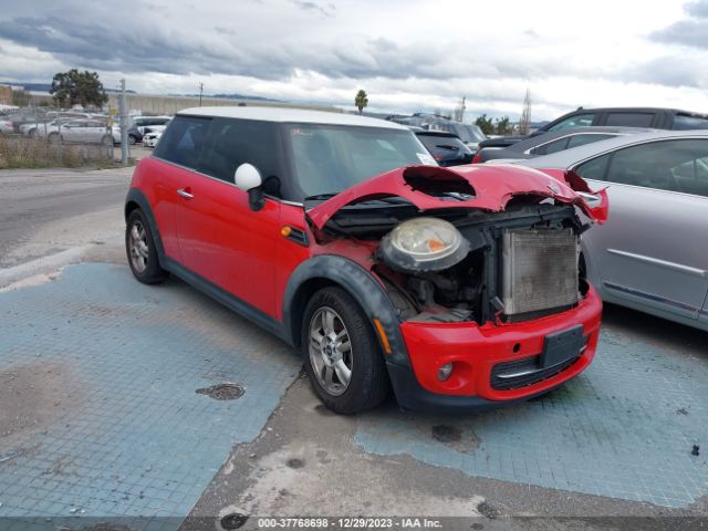 2011 MINI COOPER WMWSU3C51BTX97346