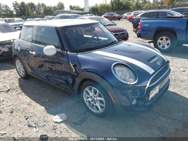 2015 MINI COOPER HARDTOP WMWXP7C54F2A33333