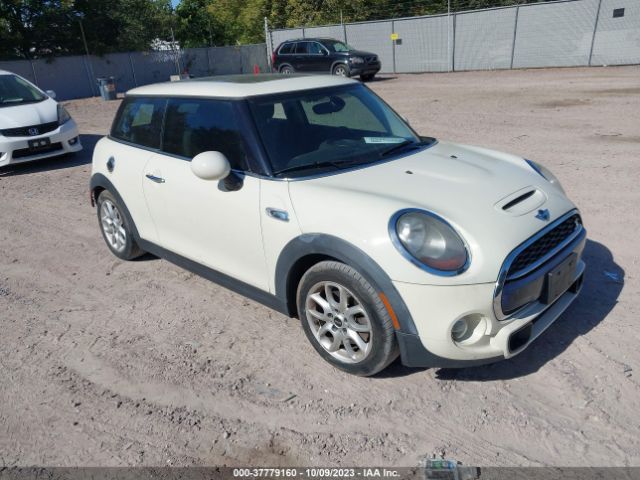 2016 MINI COOPER HARDTOP WMWXP7C58G2A42991