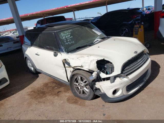 2013 MINI CLUBMAN WMWZF3C55DT490449