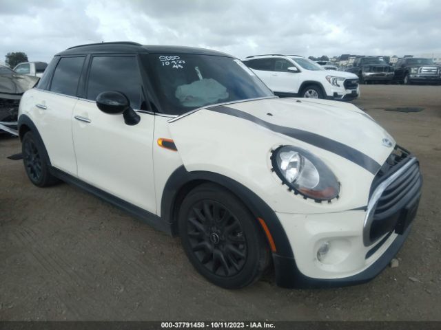 2017 MINI HARDTOP 4 DOOR WMWXU1C52H2E18057