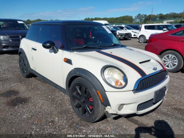 2007 MINI COOPER HARDTOP WMWMF73567TL84064