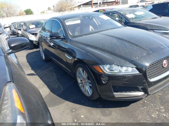 2016 JAGUAR XF SAJBE4BV6GCY14304