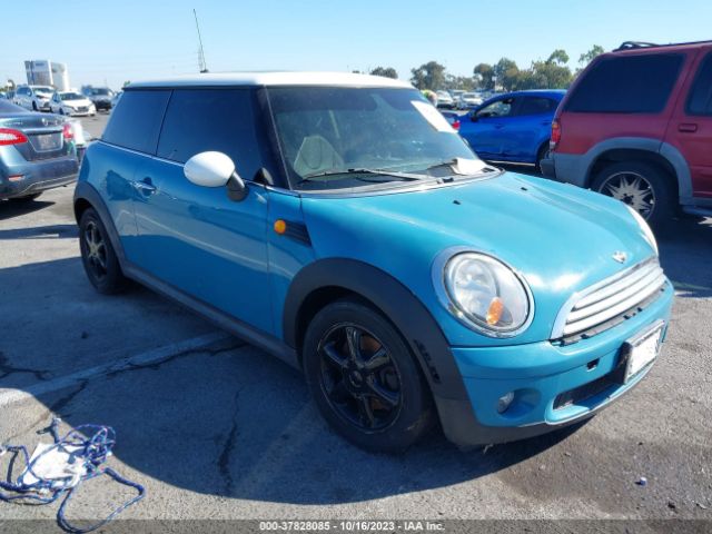 2009 MINI COOPER WMWMF33549TW74606