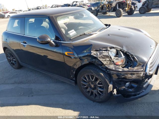 2017 MINI HARDTOP 2 DOOR WMWXP5C38H2F61480