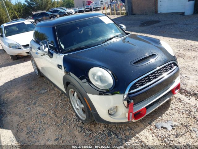 2015 MINI HARDTOP WMWXP7C55F2A34488