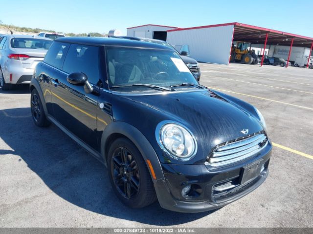 2013 MINI COOPER HARDTOP WMWSU3C51DT689263