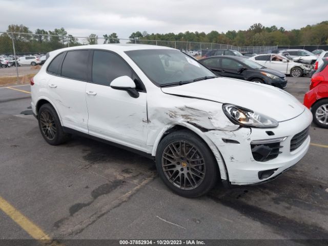 2017 PORSCHE CAYENNE WP1AA2A27HKA88279