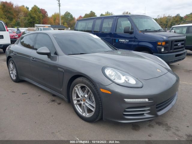 2016 PORSCHE PANAMERA WP0AA2A74GL000620