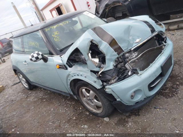 2011 MINI COOPER HARDTOP WMWSU3C54BT098714