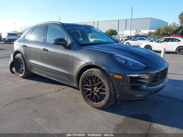 2018 PORSCHE MACAN WP1AG2A5XJLB62531