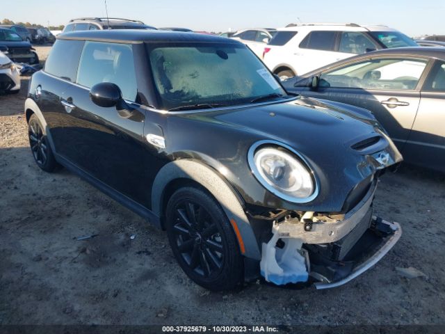 2016 MINI HARDTOP WMWXP7C57G3B49380