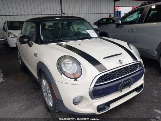 2015 MINI HARDTOP WMWXP7C56F2C60071