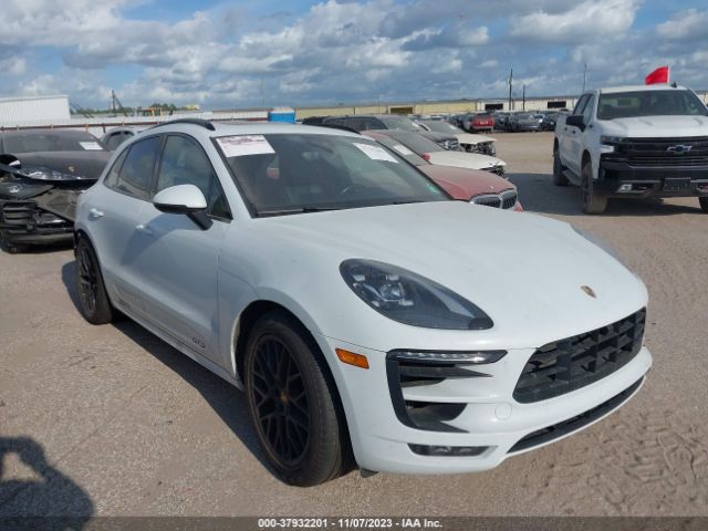 2017 PORSCHE MACAN WP1AG2A53HLB55317