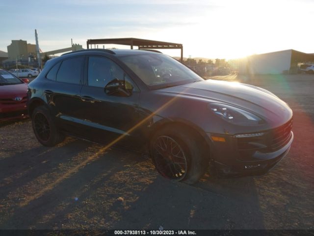 2018 PORSCHE MACAN WP1AG2A51JLB64166