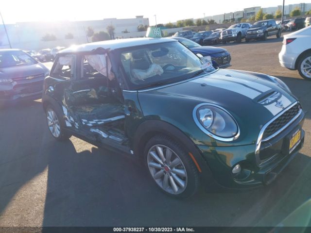 2018 MINI HARDTOP WMWXP7C57J2A47770