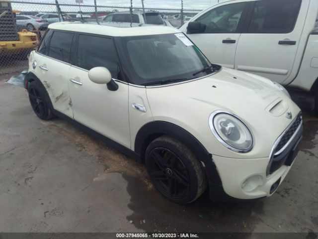2015 MINI HARDTOP WMWXU3C56F2B66595