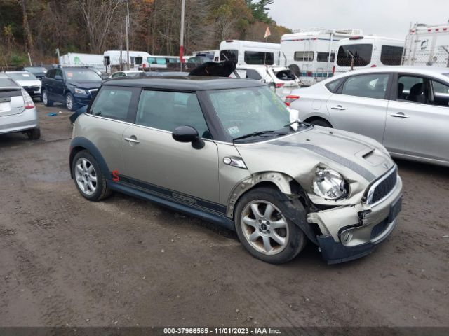2009 MINI COOPER S WMWMF73589TT93982