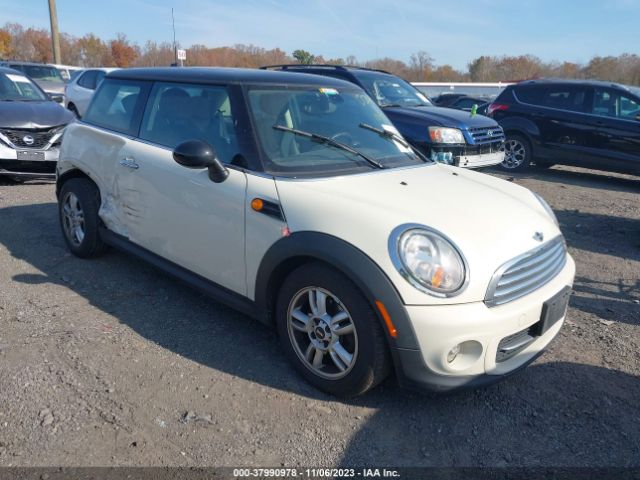 2013 MINI HARDTOP WMWSU3C58DT372581
