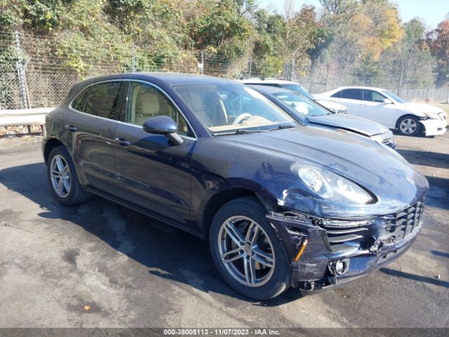 2015 PORSCHE MACAN WP1AB2A56FLB55372