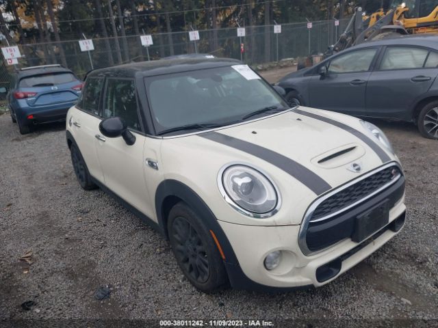 2016 MINI HARDTOP WMWXU3C54G2D29312