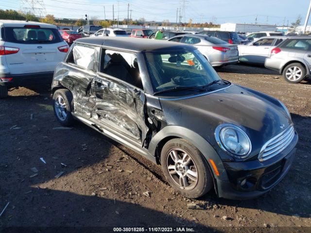 2013 MINI HARDTOP WMWSU3C58DT680074