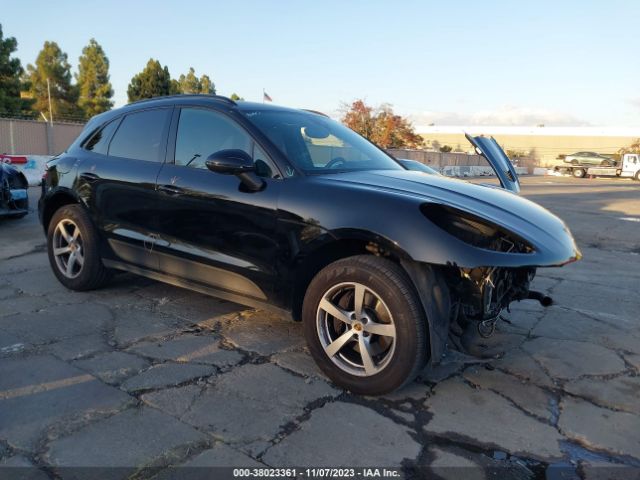 2018 PORSCHE MACAN WP1AA2A52JLB08075